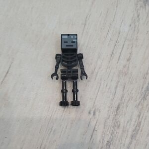 LEGO Minecraft Wither Skeleton Straight Arms Minifigure from 21126